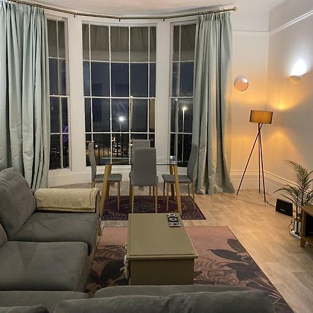Apartamento Period Sea View Flat In Hastings Exterior foto